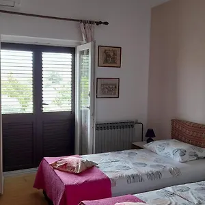 Family Tonko With King's Bed Appartamento Matulji